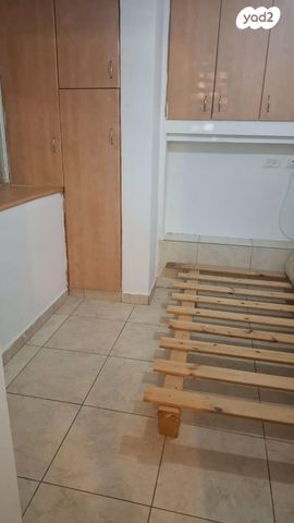 יחידת דיור, אלכסנדר ינאי 18, רמת חן ובן ציון, נתניה