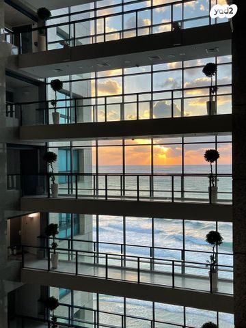 דירה, אלי לנדאו 50, הרצליה פיתוח, הרצליה