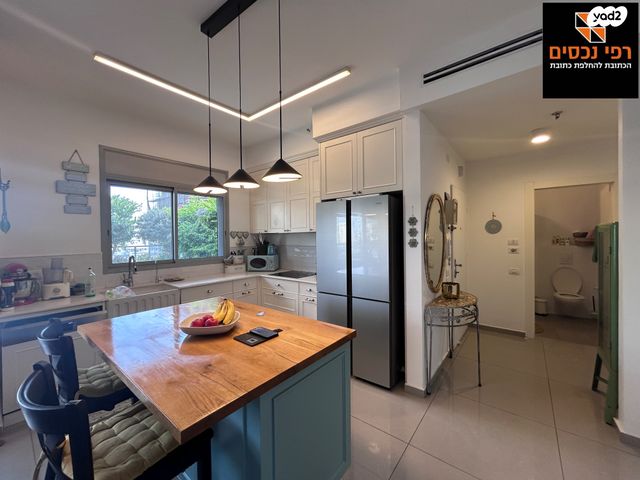 גג/ פנטהאוז, תל חי, נגבה, רמת גן