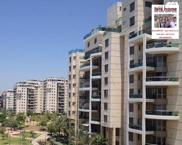 דירה, עמיחי פאגלין, אזורי חן, גימל החדשה, תל אביב יפו