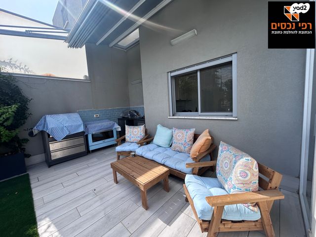 גג/ פנטהאוז, תל חי, נגבה, רמת גן