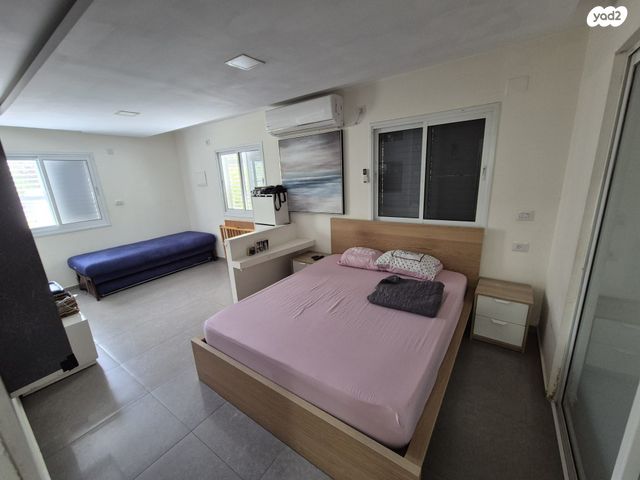 דירת גן, ניל"י, אלמוגים, קרית ים