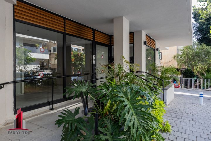 דירה, קרן קיימת לישראל, בורוכוב, גבעתיים