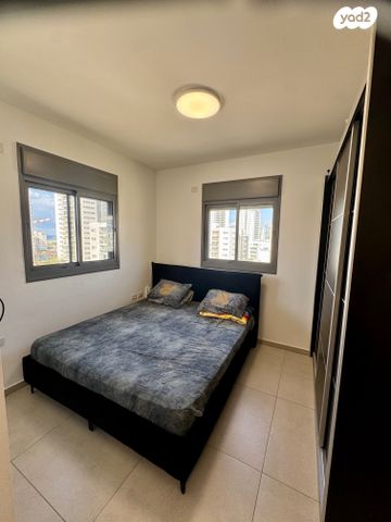 דירה, האנפה, החותרים, טירת כרמל