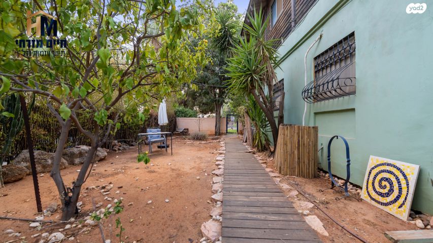 דו משפחתי, סמטת אגוז, נווה מונוסון, יהוד מונוסון