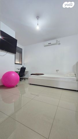 דירה, דבורה הנביאה, רובע יזרעאל סביוני העמק, עפולה