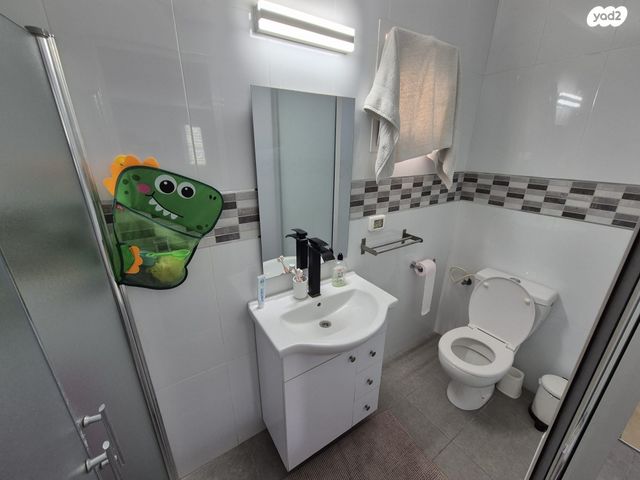 דירת גן, ניל"י, אלמוגים, קרית ים