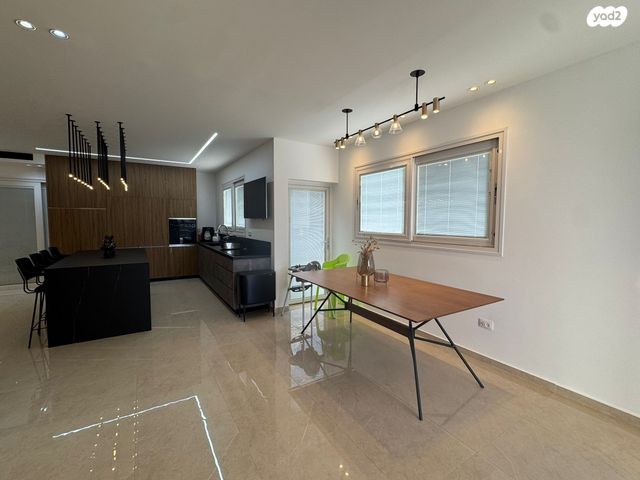 בית פרטי/ קוטג', ערבי הנחל, אדמית / יערית, שלומי