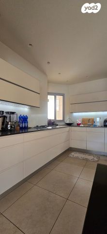 דירה, השפלה, אלון, רמת השרון