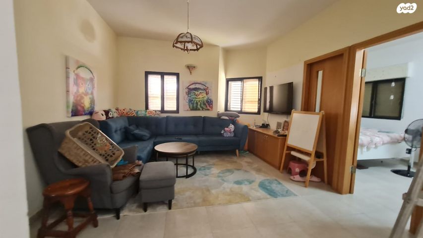 דו משפחתי, שדרות בורוכוב, מרכז העיר, קרית אתא