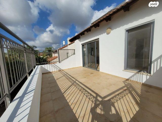 בית פרטי/ קוטג', בת חפר