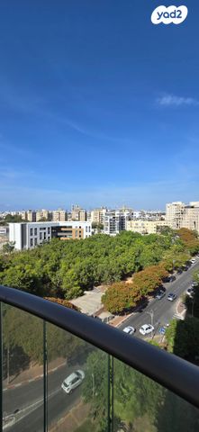 דירה, יגאל ידין 20, קרית אילון, חולון