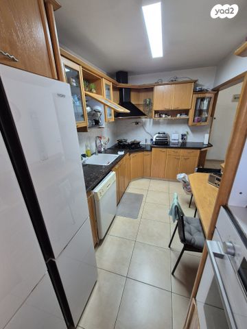 דירת גן, ניל"י, אלמוגים, קרית ים