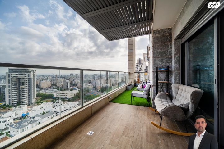 דירה, אהרון כצנלסון, נווה גן, פתח תקווה