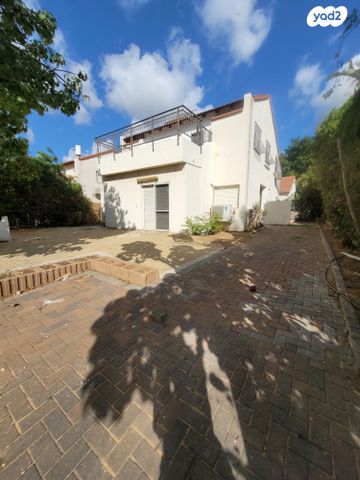 בית פרטי/ קוטג', בת חפר