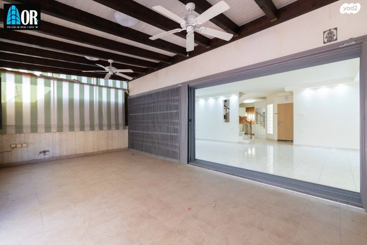 בית פרטי/ קוטג', המגילה, נווה חוף, ראשון לציון