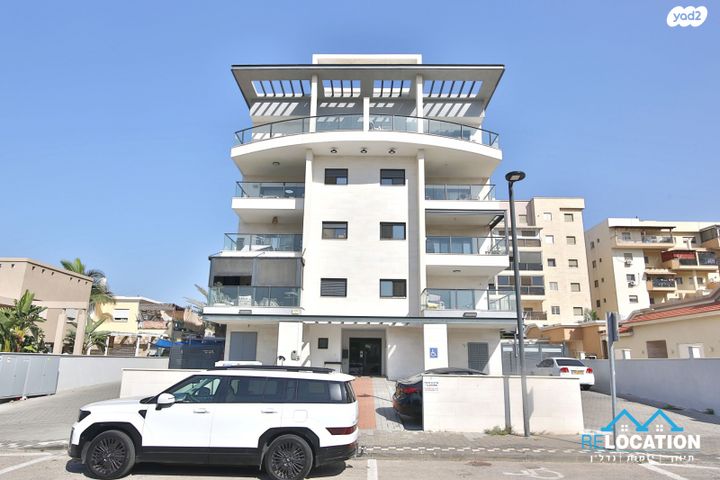 גג/ פנטהאוז, יעקב שטיינברג, קרית בנימין, קרית אתא