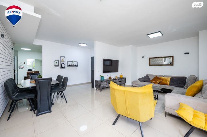 דירה, מול היקב, זכרון יעקב