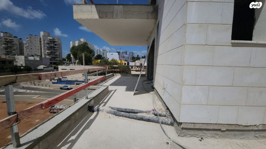 דירה, רש"י, רמת חן ובן ציון, נתניה