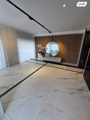 דירת גן, בלפור, עיר, מרכז העיר, נהריה