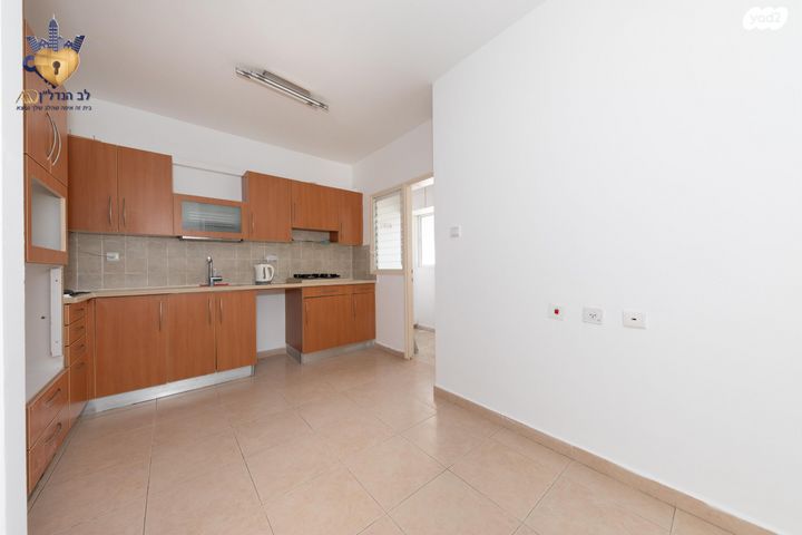 דירה, הרשב"א 11, נאות שקמה, ראשון לציון