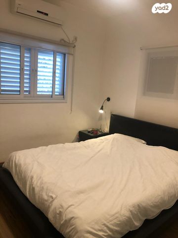 דירה, הכרם, ב' / צפון מערב העיר, רחובות