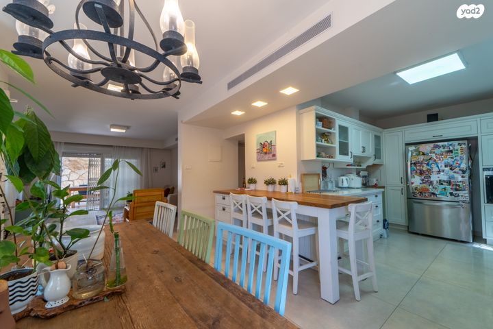 דו משפחתי, רמת ישי