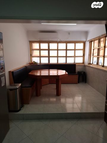 גג/ פנטהאוז, פתח תקווה, רמת אפרים, נתניה