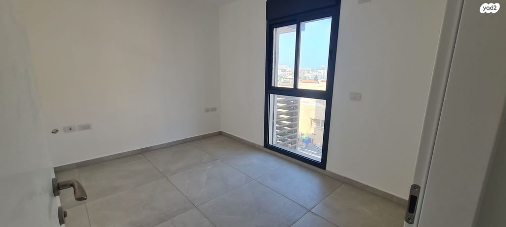 דירה, הרב יצחק ידידיה פרנקל 7, פלורנטין, תל אביב יפו