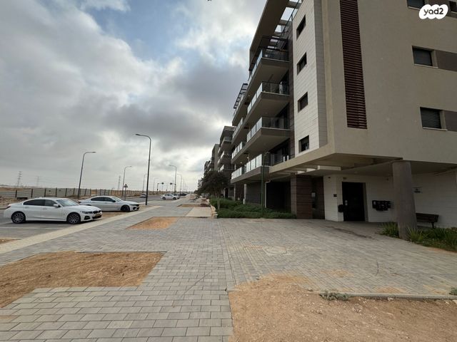 דירה, נחל ערוגות, באר שבע