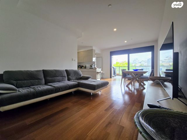 דירה, השרון, מרכז דרום, רעננה