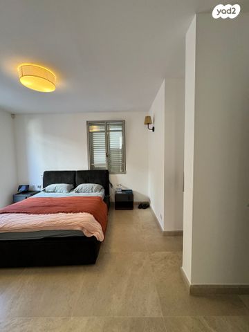 דירת גן, מנוחה 5, עג'מי, גבעת העליה, תל אביב יפו