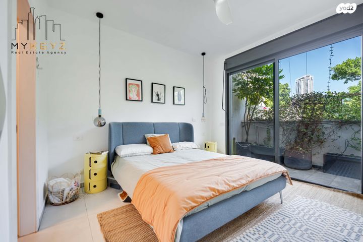 גג/ פנטהאוז, שדרות הילד 20, שכונת בן גוריון, מרכז העיר ג', רמת גן