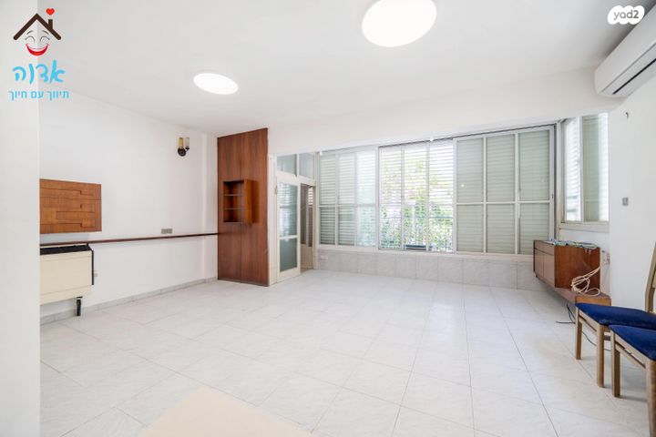 דירה, ריינס, ארלוזורוב, גבעתיים