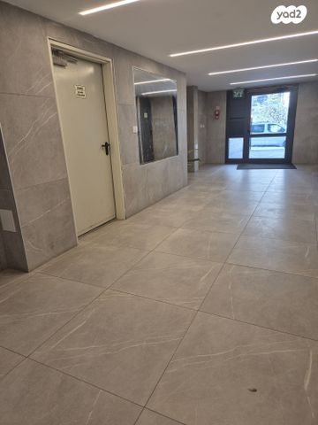 דירה, דובב מישרים / רמת בית שמש ד-1, בית שמש