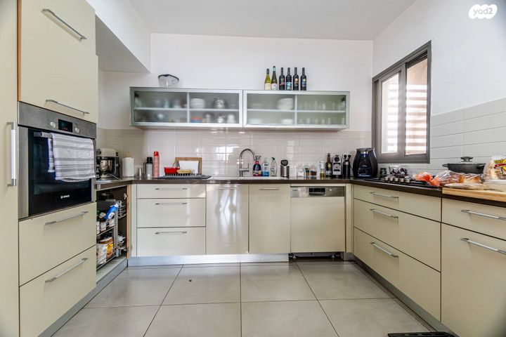 דירה, הדר המושבות החדשה / אם המושבות החדשה, פתח תקווה