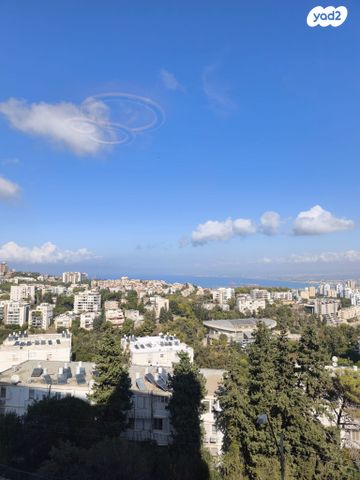 דירה, הפרחים, רמת בן גוריון, חיפה