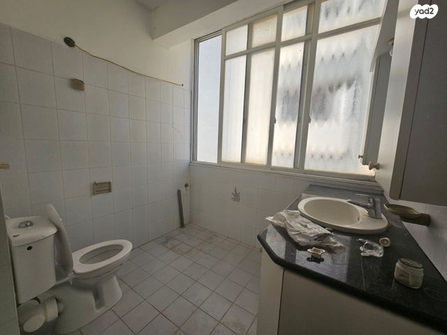 דירה, פנחס רוטנברג, נגבה, רמת גן