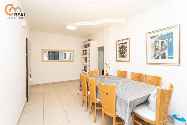 דירה, שדרות טרומפלדור, זיו, חיפה