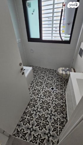 דירה, מצפה, שכונת הראשונים, רמת גן