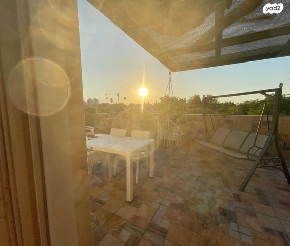 דופלקס, דוגית, קרית מנחם בגין, רמלה