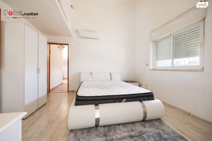 דו משפחתי, הזריחה, קדר, קדר