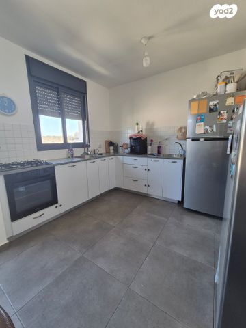 דובב מישרים / רמת בית שמש ד-1