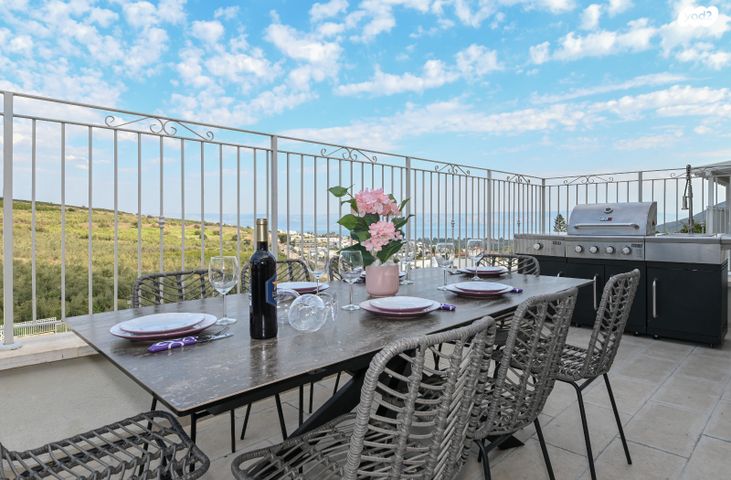 בית פרטי/ קוטג', מגדל