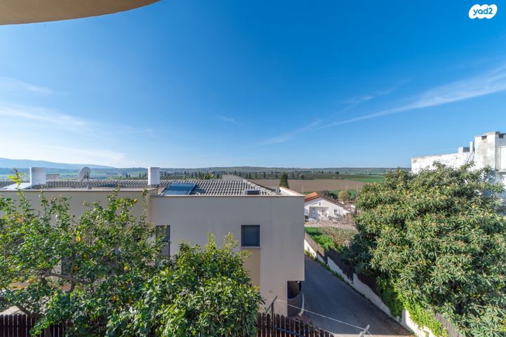 דו משפחתי, רמת ישי