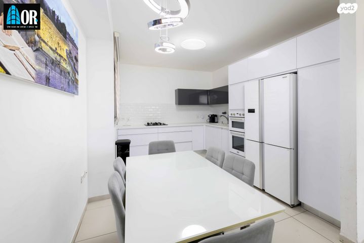 דירה, שדרות האלונים, פארק המושבה, באר יעקב