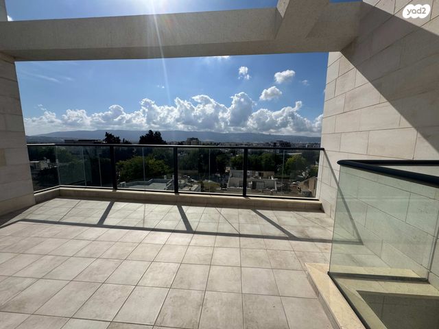 דירה, קרית אתא