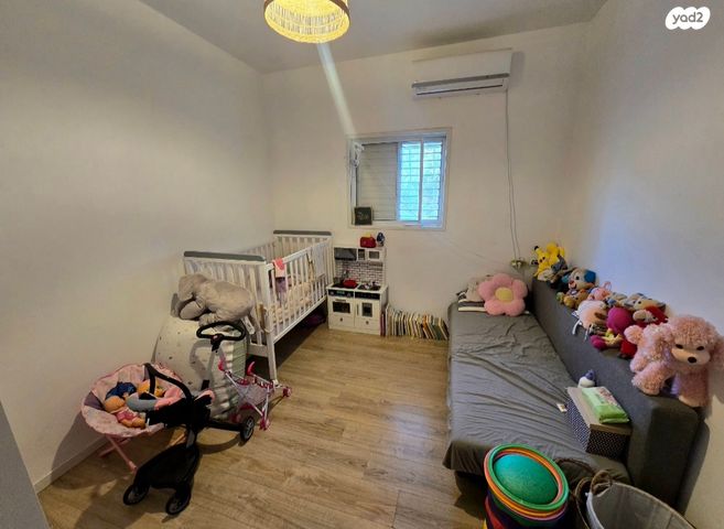 דירת גן, התור 9, קרית רבין, נתניה