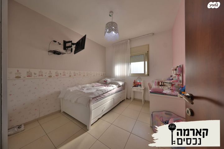 גג/ פנטהאוז, הרב הרצוג, קרית מוצקין