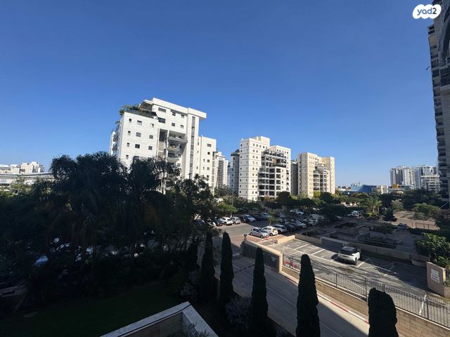 דירה, יצחק רבין 4, פסגת אונו, קרית אונו